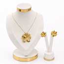 Conjunto com Design Floral